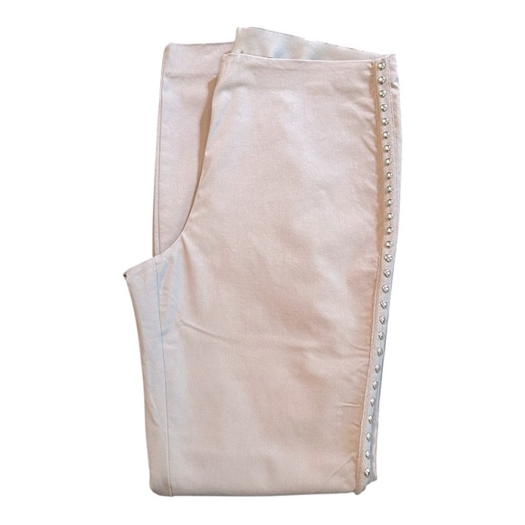 INC International Concepts Gray Silver grommets Ankle Pants Size 8 Like new - Picture 5 of 9